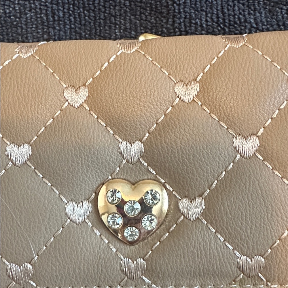Wallet - Picture 2 of 8
